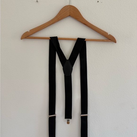 J. Crew 100% Wool Black Tuxedo with Bow Tie, Cummerbund, Suspenders & Travel Bag - Picture 13 of 16